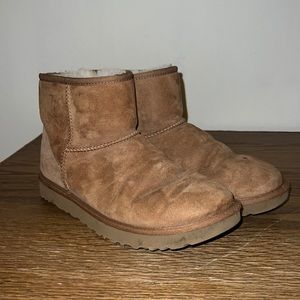 UGG Classic Mini Boots Size 10